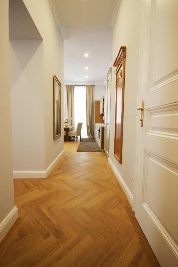 Stilvolles Apartment In Zentraler Lage Vienna Exterior photo